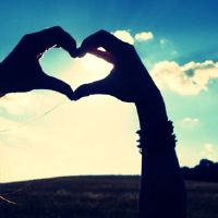 结局是一个分手,而今年的12星爱国旗。