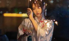 在下雪的日子里,如何通过暗示表白让这个浪漫的时刻更加完美,并证明雪天与表白的配合是绝佳的呢?