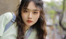 以挽回女友为主题,续写感人流泪的故事:坚定信念的男友通过一封充满情感的长信,细述自己的内心挣扎和寻找,感动女友并重新建立起两人之间的美好关系