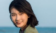 Here are 50 unique and effective opening lines to charm your way into her heart! Get ready to reel in the ladies with your killer conversational skills.