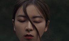 在异地恋中,面临分手危机,如何应对?先从审视自我开始!