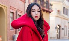 如何巧妙地打开与相亲女生的对话,使得交流气氛始终保持舒适和融洽,从而避免尴尬和冷场的情况?